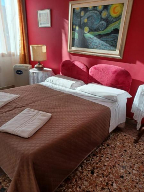 Princess Guest House Canal View Venedig